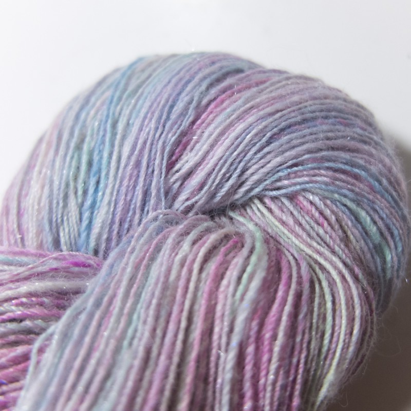 Midwintereenhoorn: 112g/560m n-ply