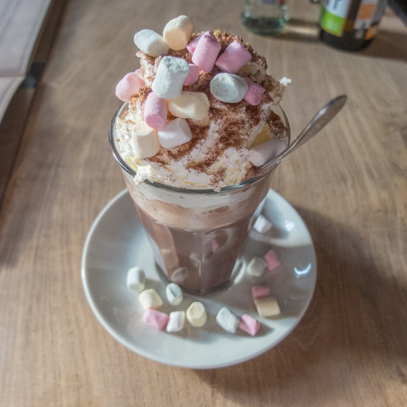 Hot chocolate with cream... and marshmallows!