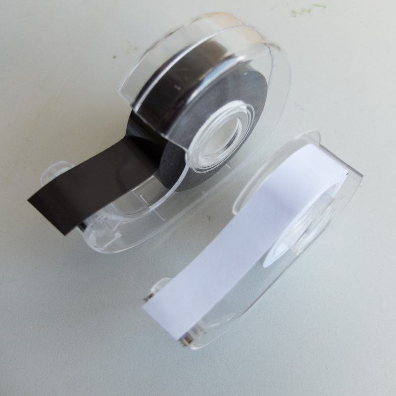 Magnetic tape and double-sided tape